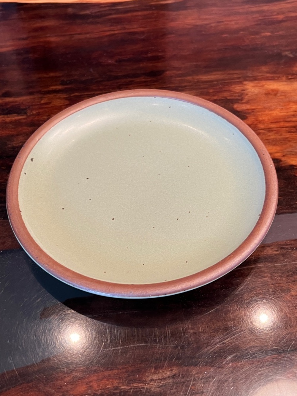 EAST FORK Cake Plate in retired LAMBS EAR